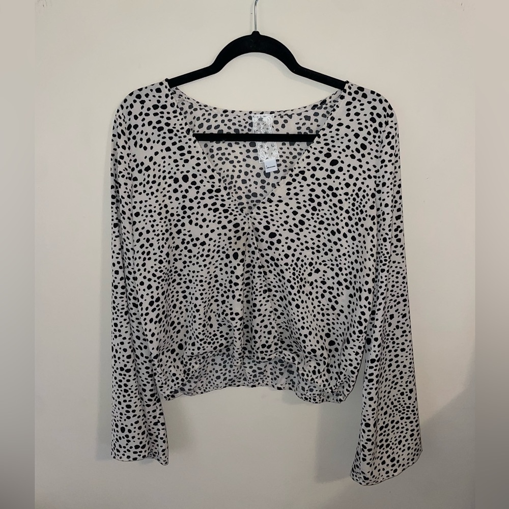 Cream Long Sleeve Cropped Blouse with Black Spots